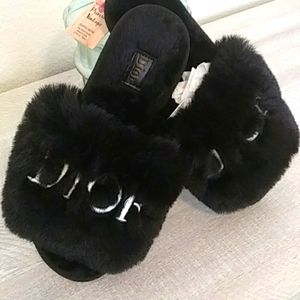 Plush slippers